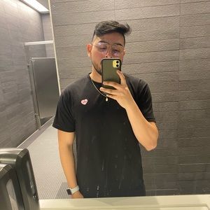 Meet your Posher, Dennis